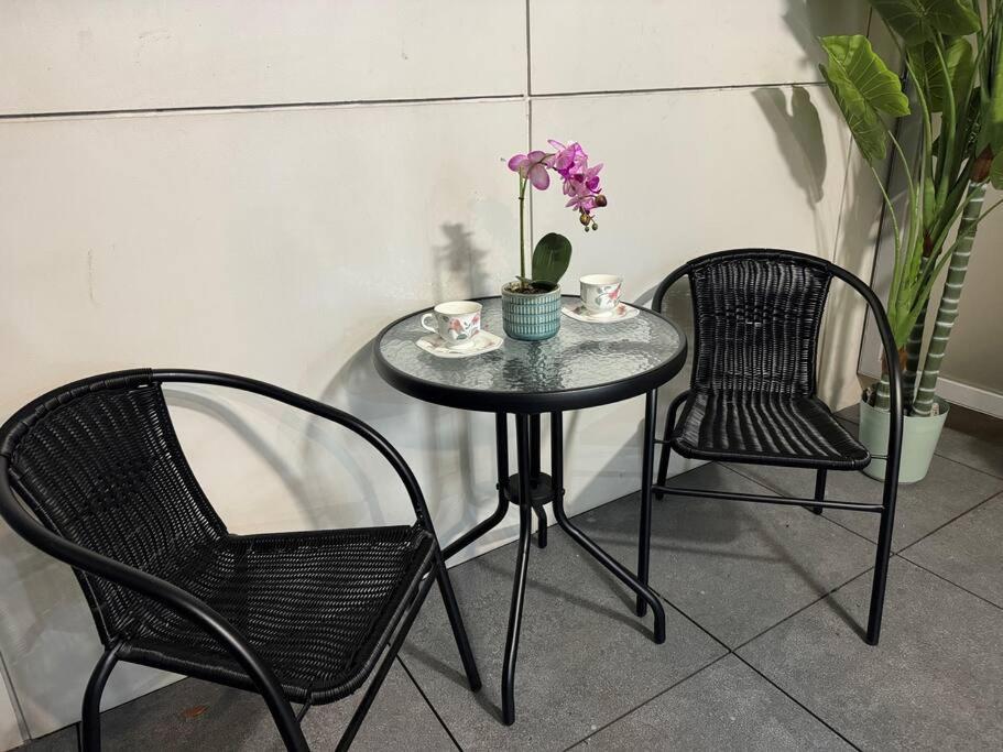Stunning 3 Bd - 2 Bth City Apt - Pool & Carpark 奥克兰 外观 照片