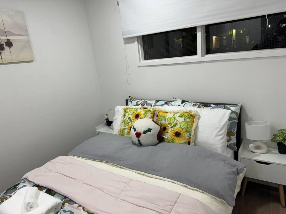 Stunning 3 Bd - 2 Bth City Apt - Pool & Carpark 奥克兰 外观 照片